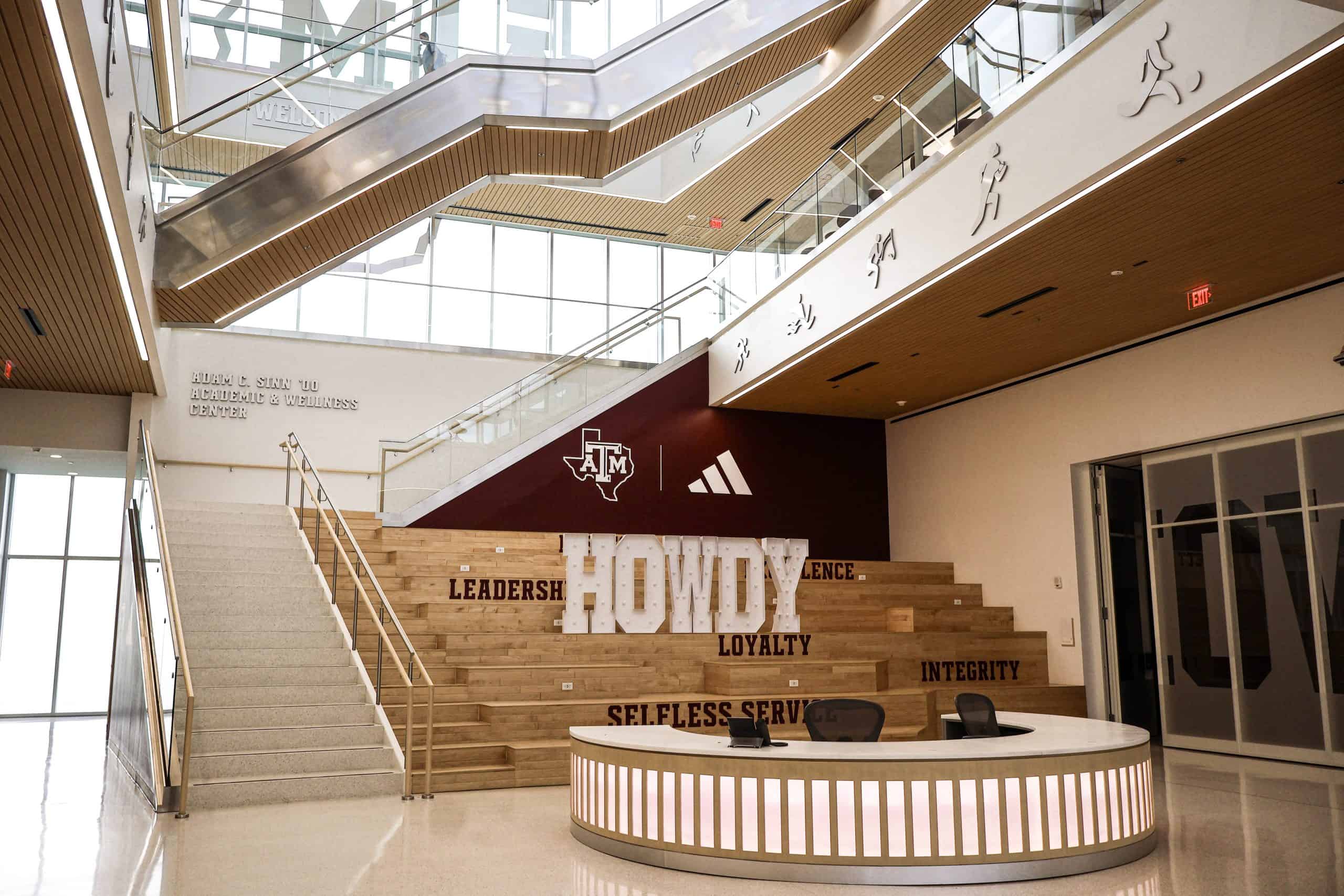 Lighting Service Default